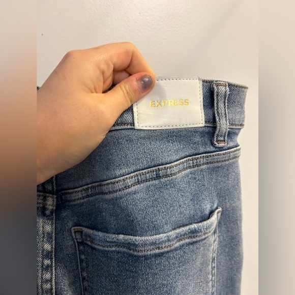 Express High Rise Cropped Flare Blue Jeans - Picture 10 of 11